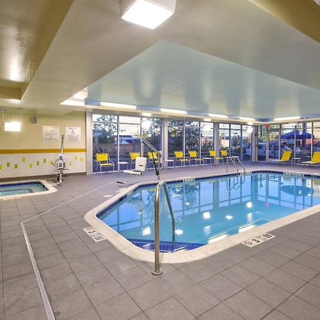 Fairfield Inn & Suites By Marriott Plattsburgh Εξωτερικό φωτογραφία
