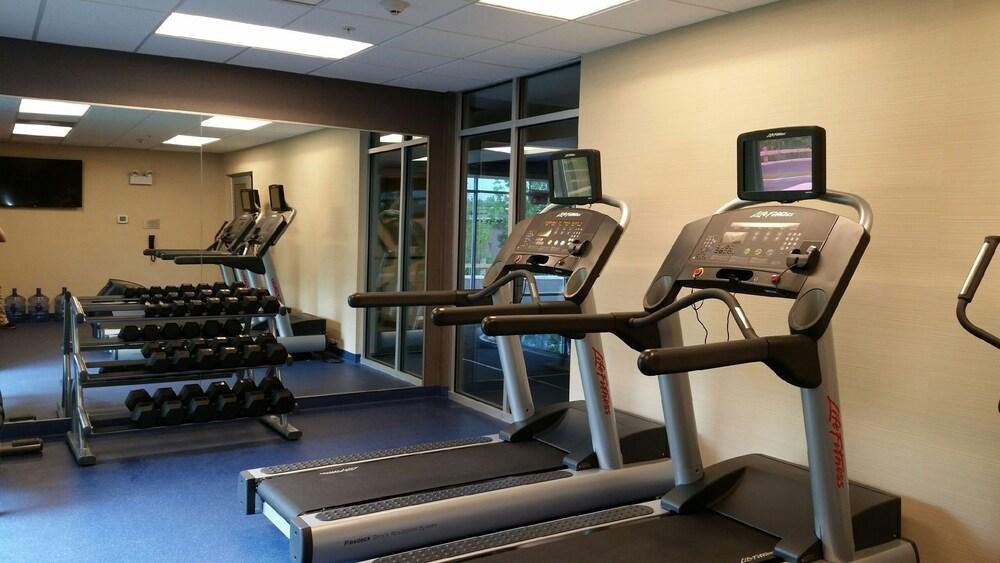 Fairfield Inn & Suites By Marriott Plattsburgh Εξωτερικό φωτογραφία