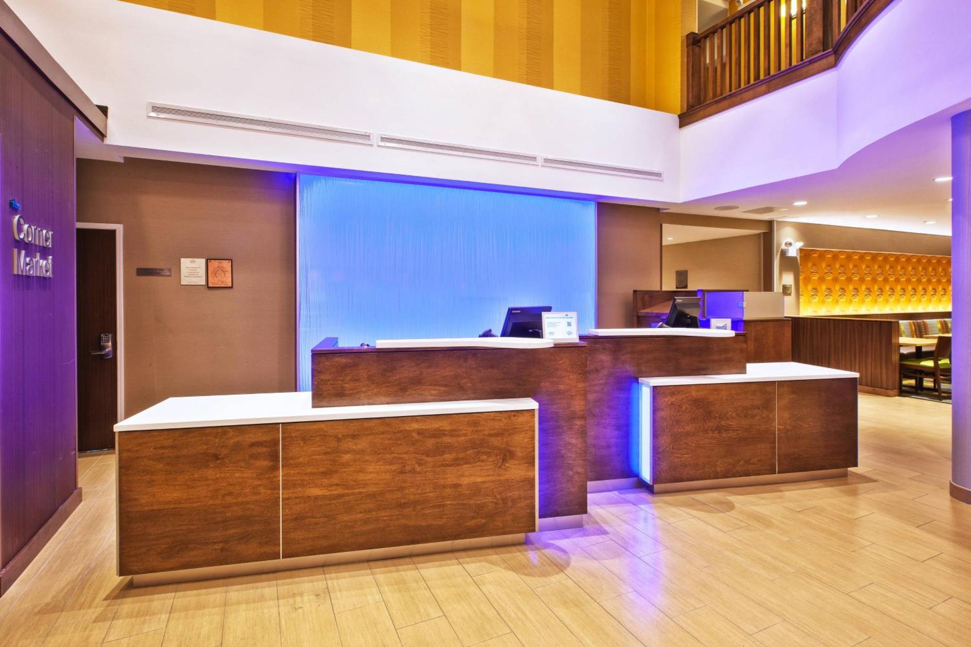 Fairfield Inn & Suites By Marriott Plattsburgh Εξωτερικό φωτογραφία