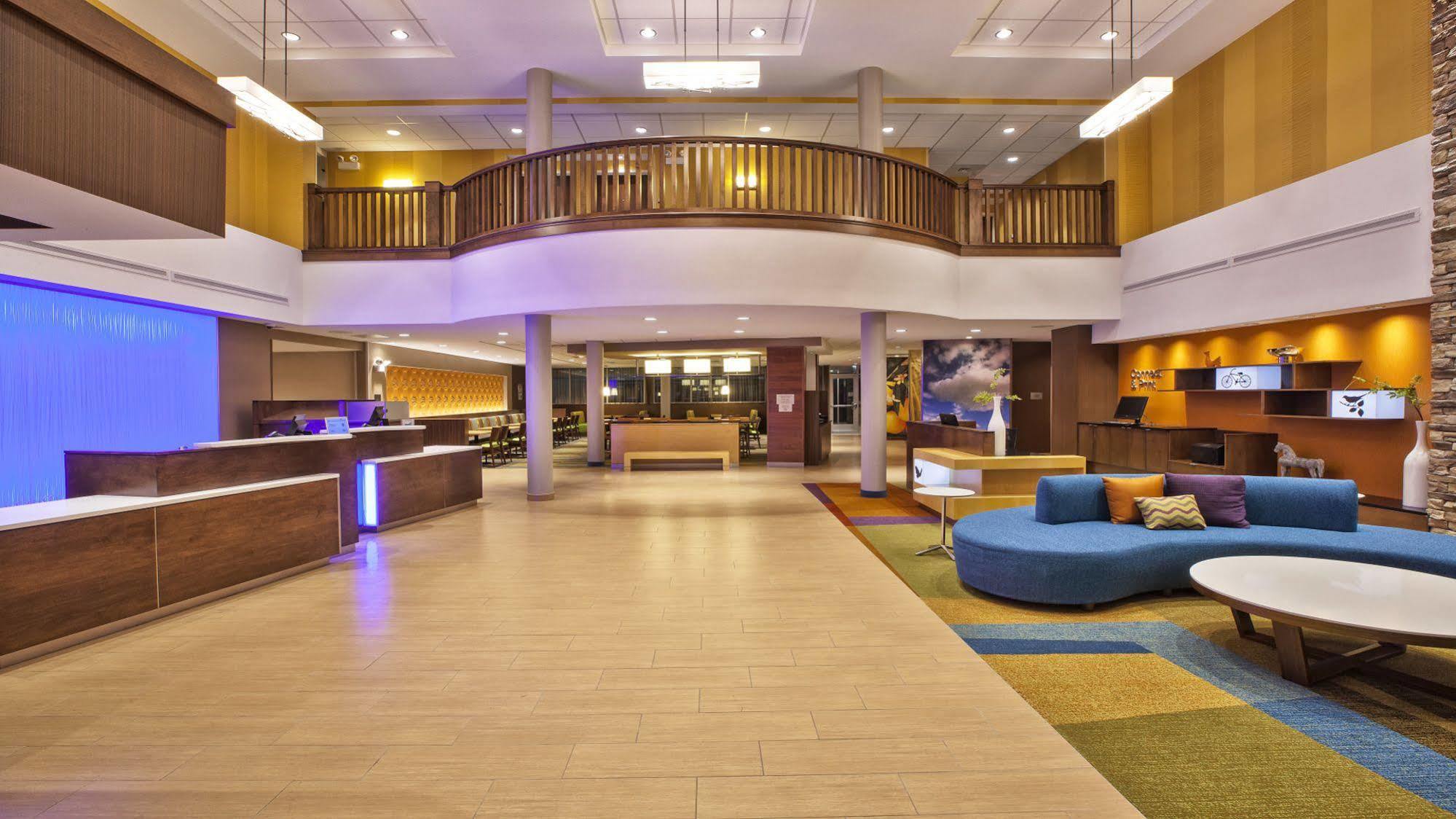Fairfield Inn & Suites By Marriott Plattsburgh Εξωτερικό φωτογραφία